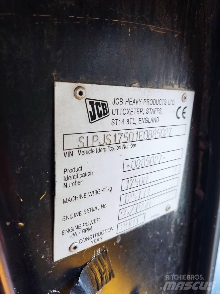 JCB JS 175 W حفارات بعجل