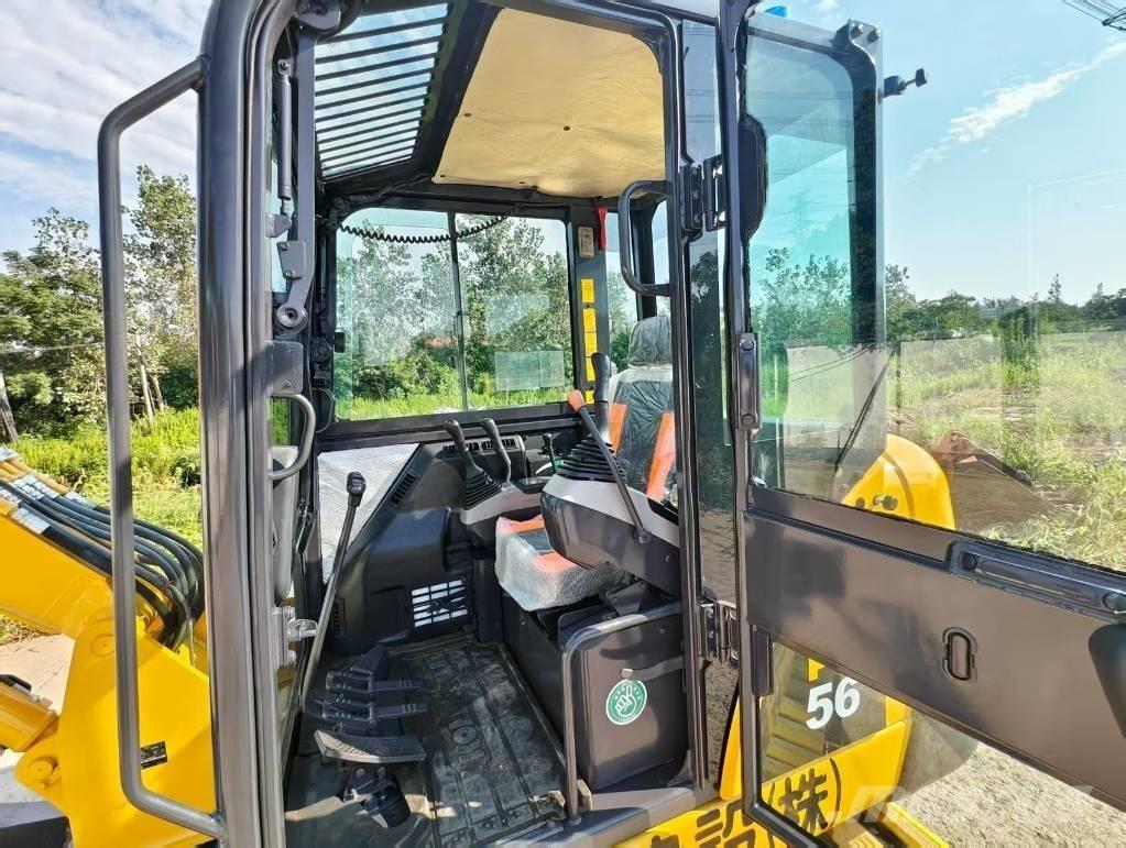 Komatsu PC 56-7 حفارات صغيرة أقل من 7 طن (حفارات صغيرة)