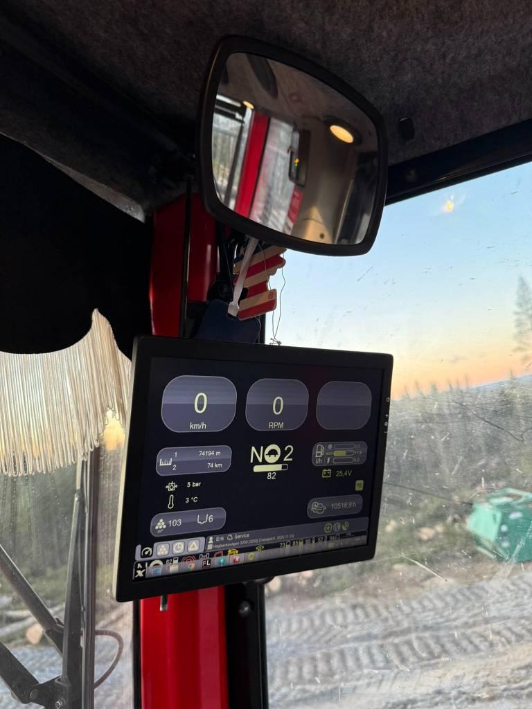 Komatsu 895 شاحنات