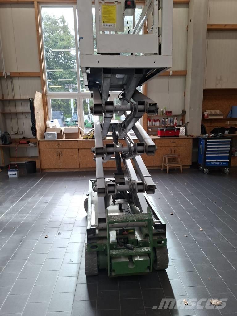 Genie GS 1932 رافعات مقصية الشكل