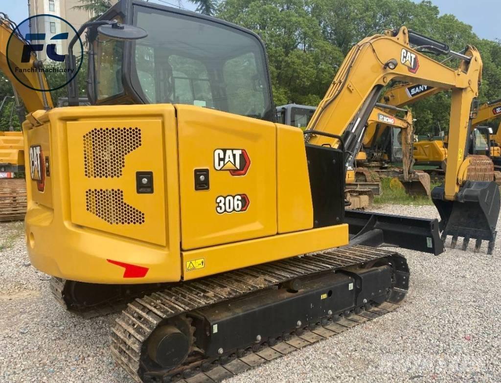 CAT 306 حفارات زحافة