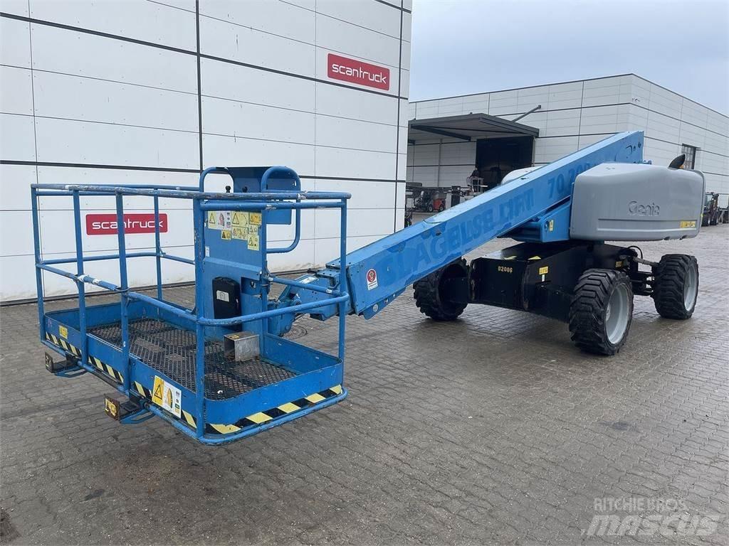 Genie S-60HC رافعات سلة مفصلية
