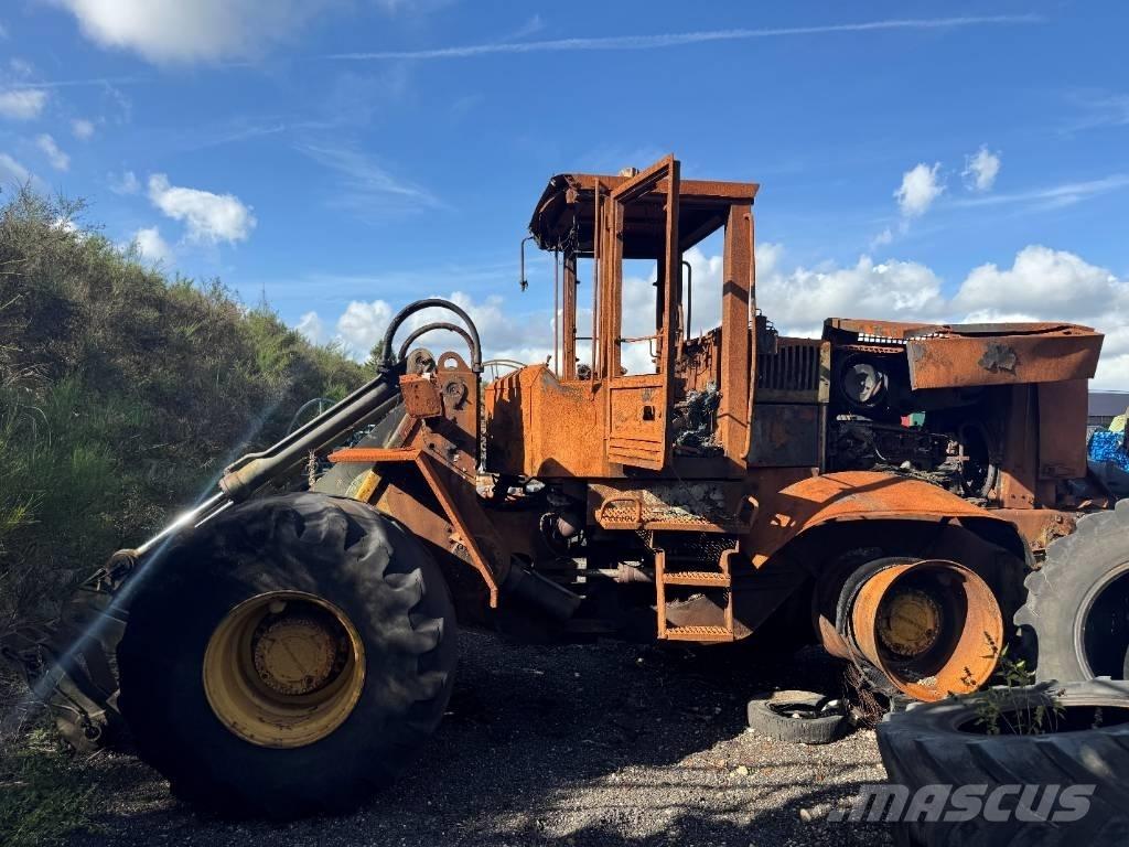 Volvo L 120 B لوادر بعجل