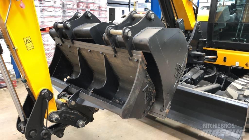 JCB 86 C-2 حفارات وسط 7 طن - 12 طن