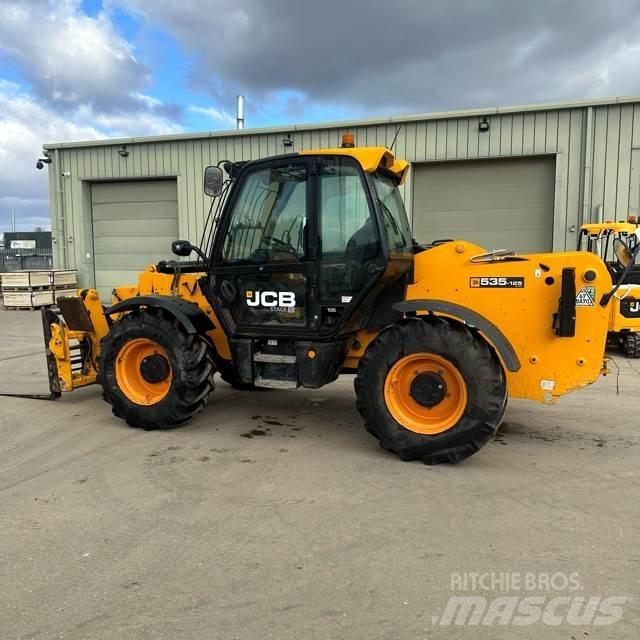 JCB 535-125 مناولات متداخلة