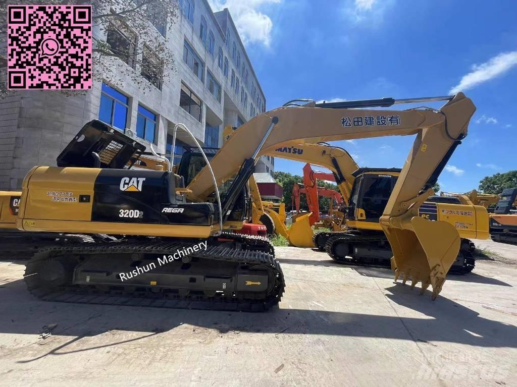 CAT 320D2 حفارات زحافة