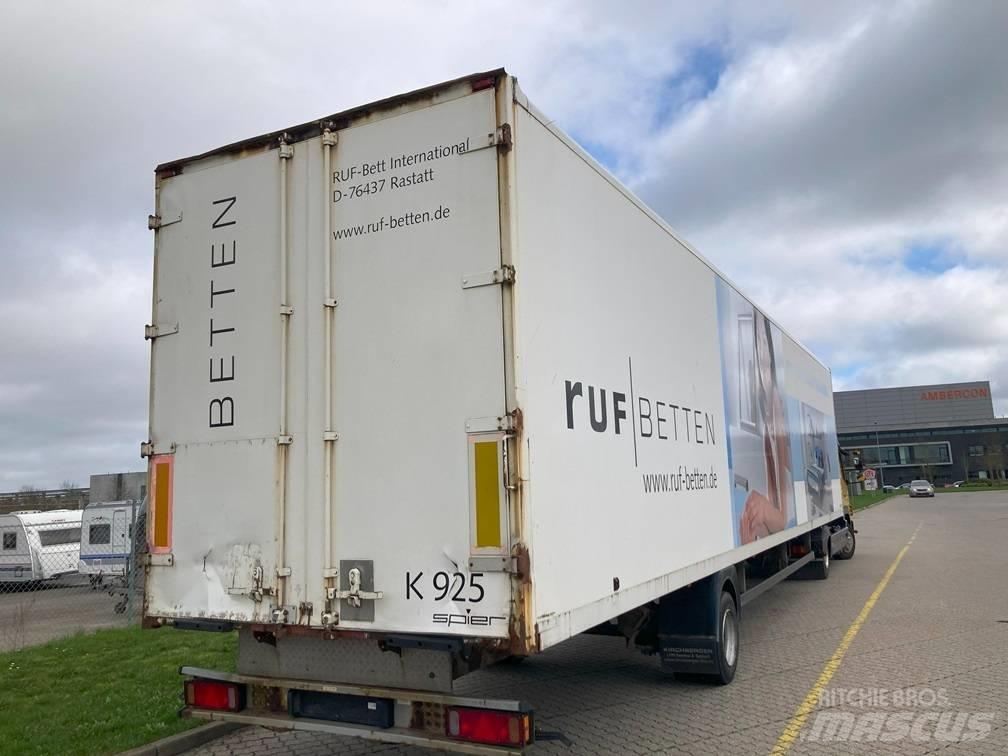 Mercedes-Benz 8.22 وحدات الجر