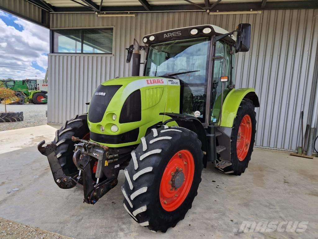 CLAAS Ares 557 ATZ الجرارات