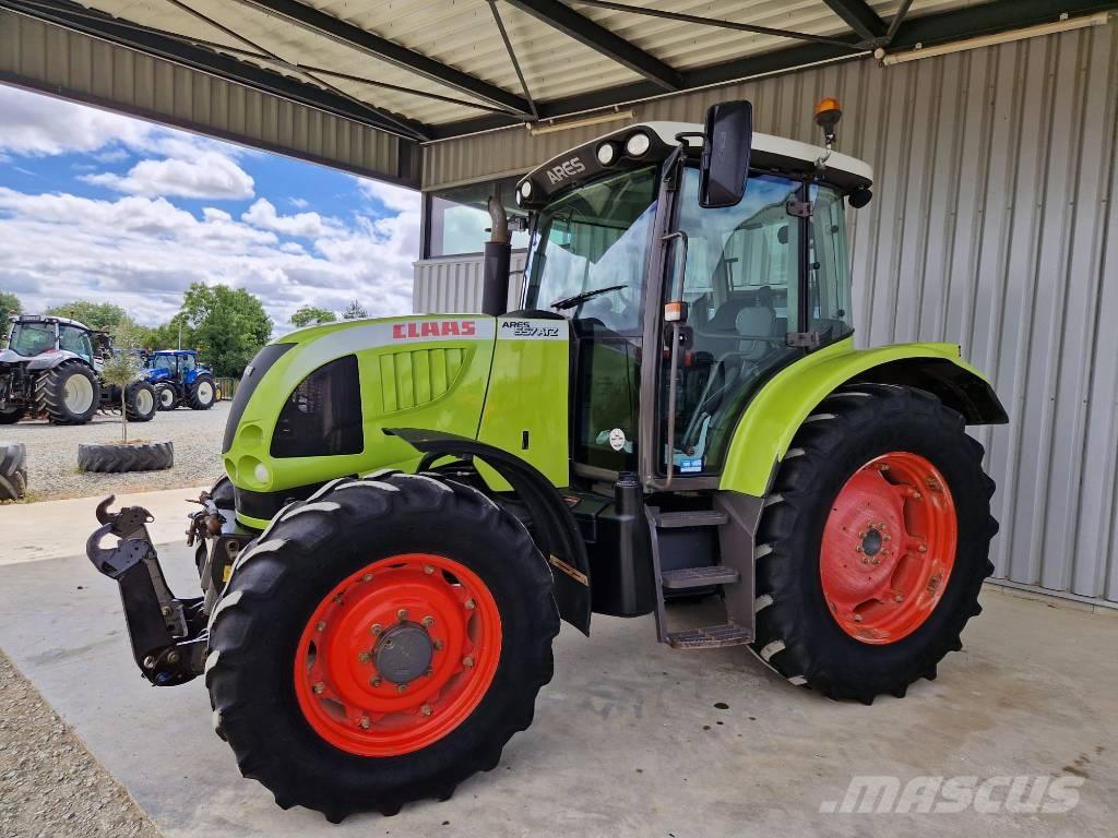CLAAS Ares 557 ATZ الجرارات