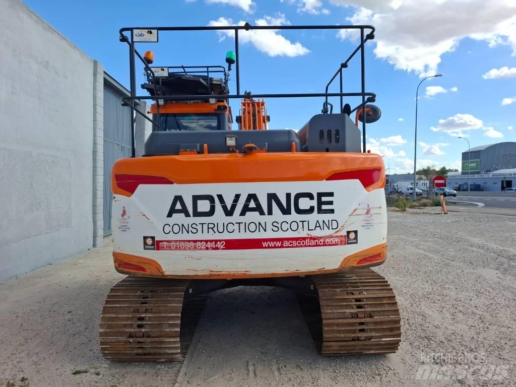 Doosan DX 140LC-5 حفارات زحافة