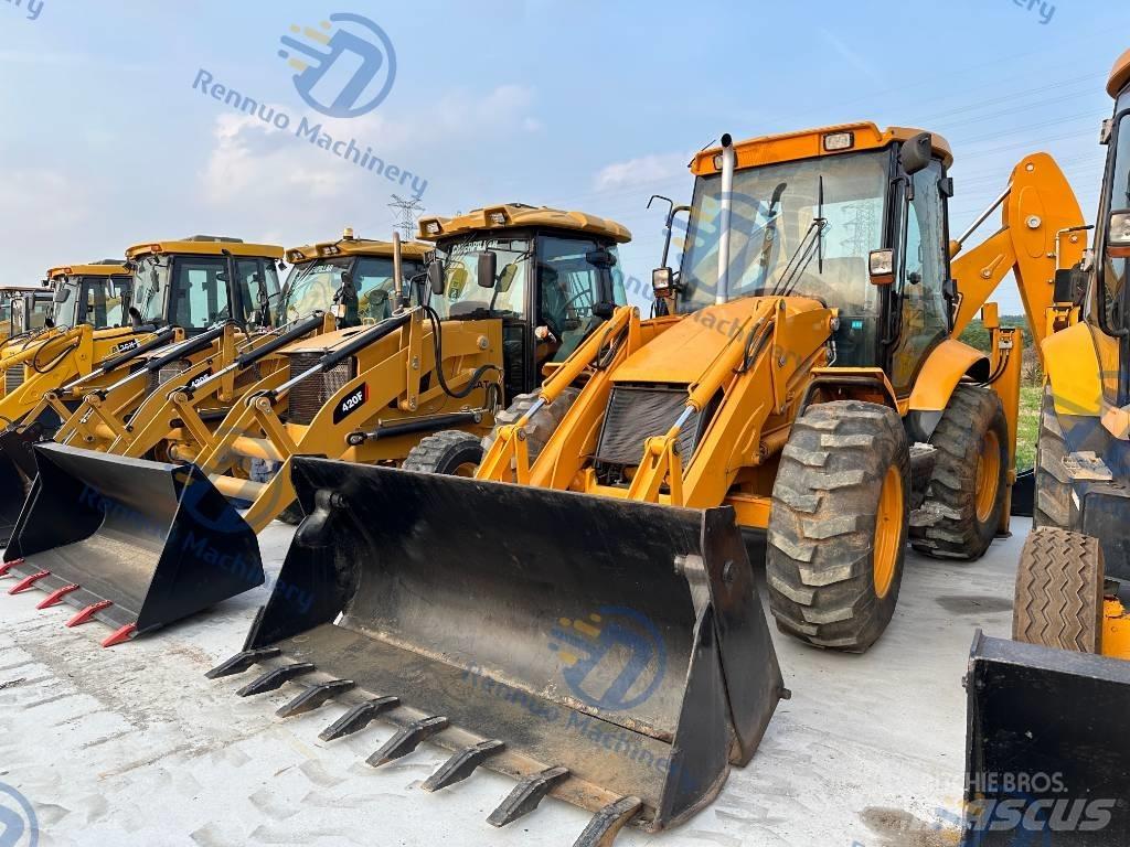 JCB 4 CX لوادر ذات جرافات عكسية