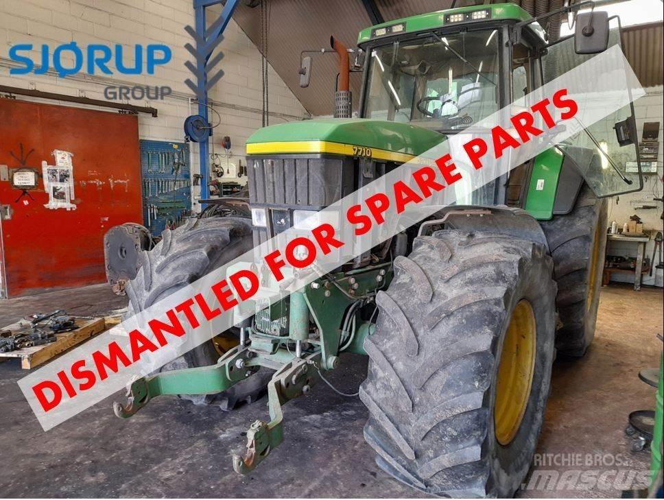 John Deere 7710 الجرارات