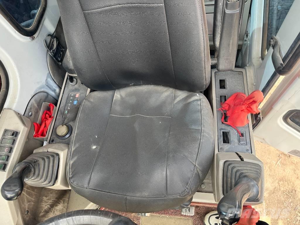 Doosan DH 150 W-7 حفارات بعجل