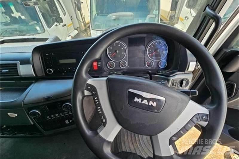 MAN 26 SERIES شاحنات أخرى