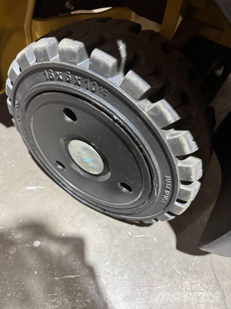 CAT 2C 5000 شاحنات ذات رافعات شوكية - أخرى
