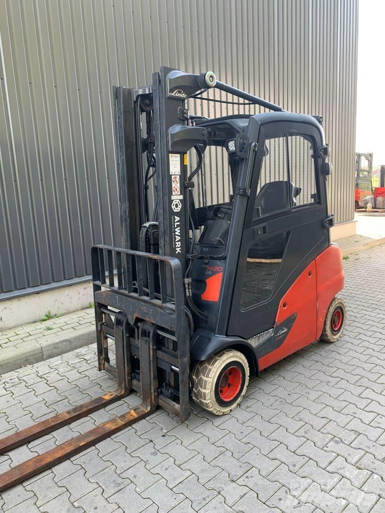 Linde H 20 D شاحنات الديزل