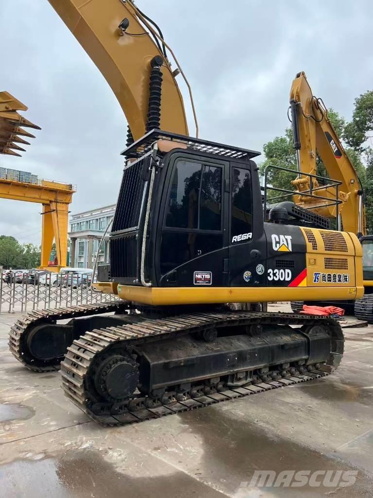 CAT 330D2 حفارات زحافة