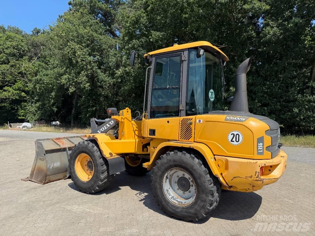 Volvo L 35 G لوادر بعجل