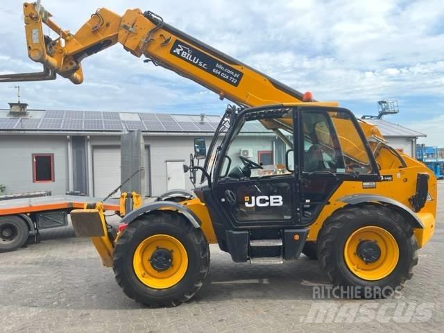 JCB 540-140 مناولات متداخلة