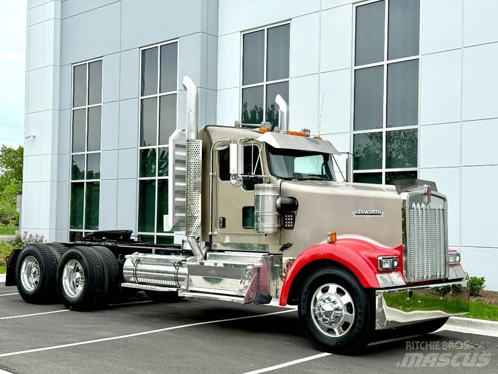 Kenworth W 900 وحدات الجر