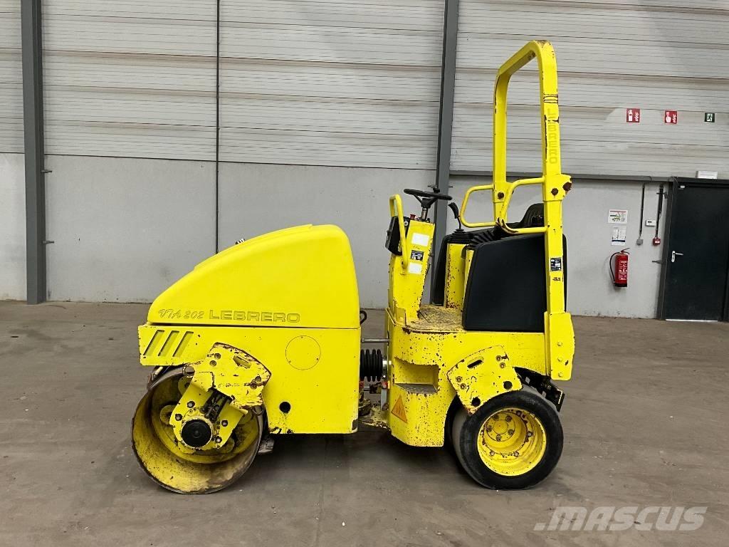 Lebrero VTA 202 مداحل ثنائية الاسطوانة