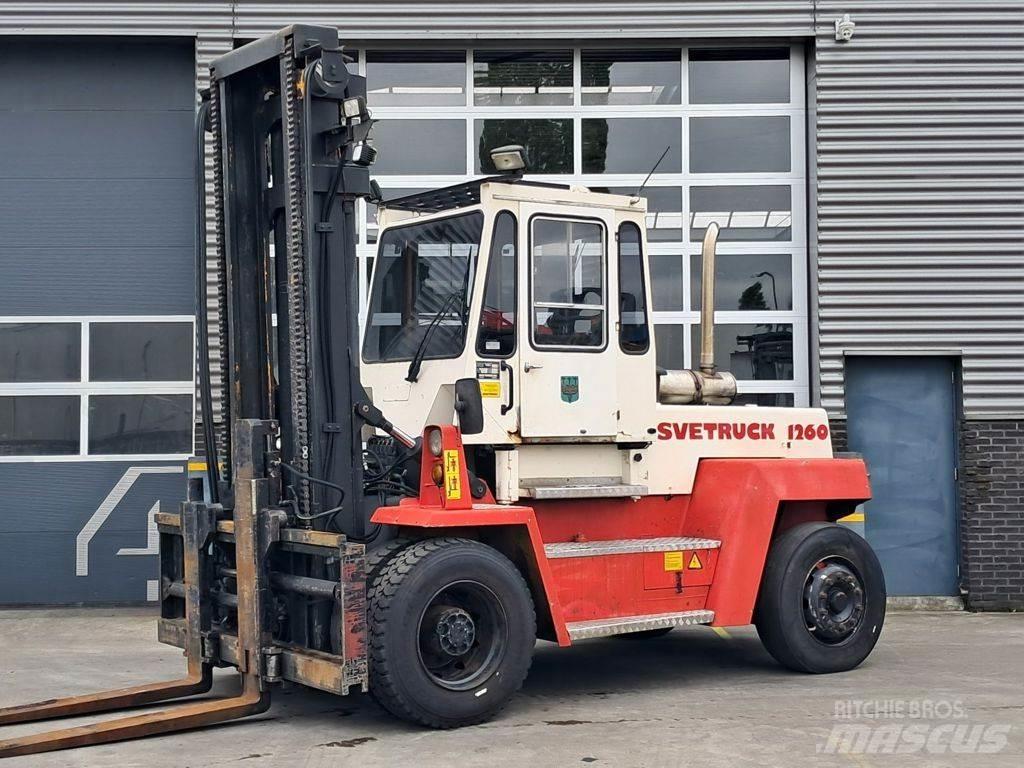 Svetruck 1260-30 شاحنات الديزل