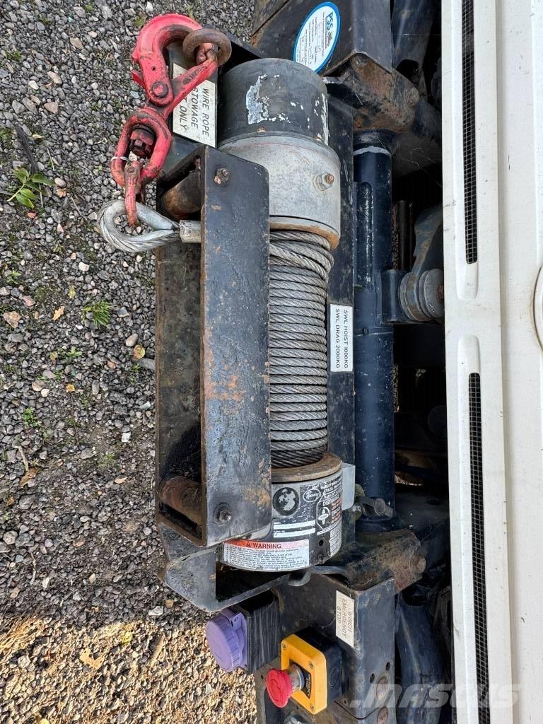 Mercedes-Benz unimog المنصات الهوائية المثبتة على شاحنة