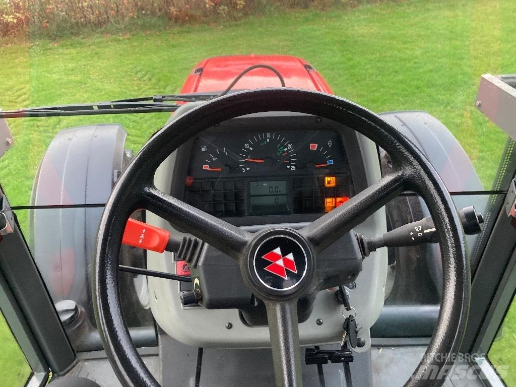 Massey Ferguson 4355 الجرارات