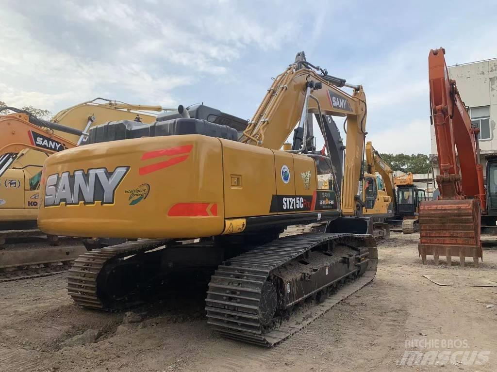 Sany SY 215 C حفارات زحافة