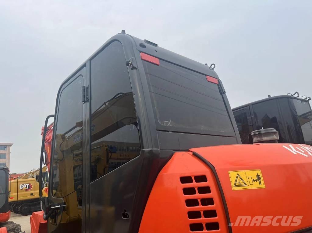 Kubota KX 183 حفارات زحافة