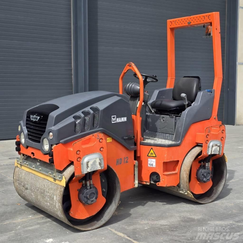 Hamm HD 12 VV مداحل ثنائية الاسطوانة