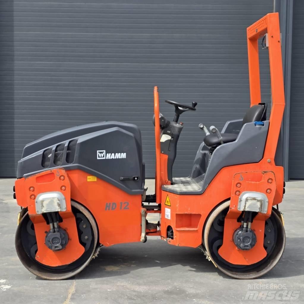 Hamm HD 12 VV مداحل ثنائية الاسطوانة