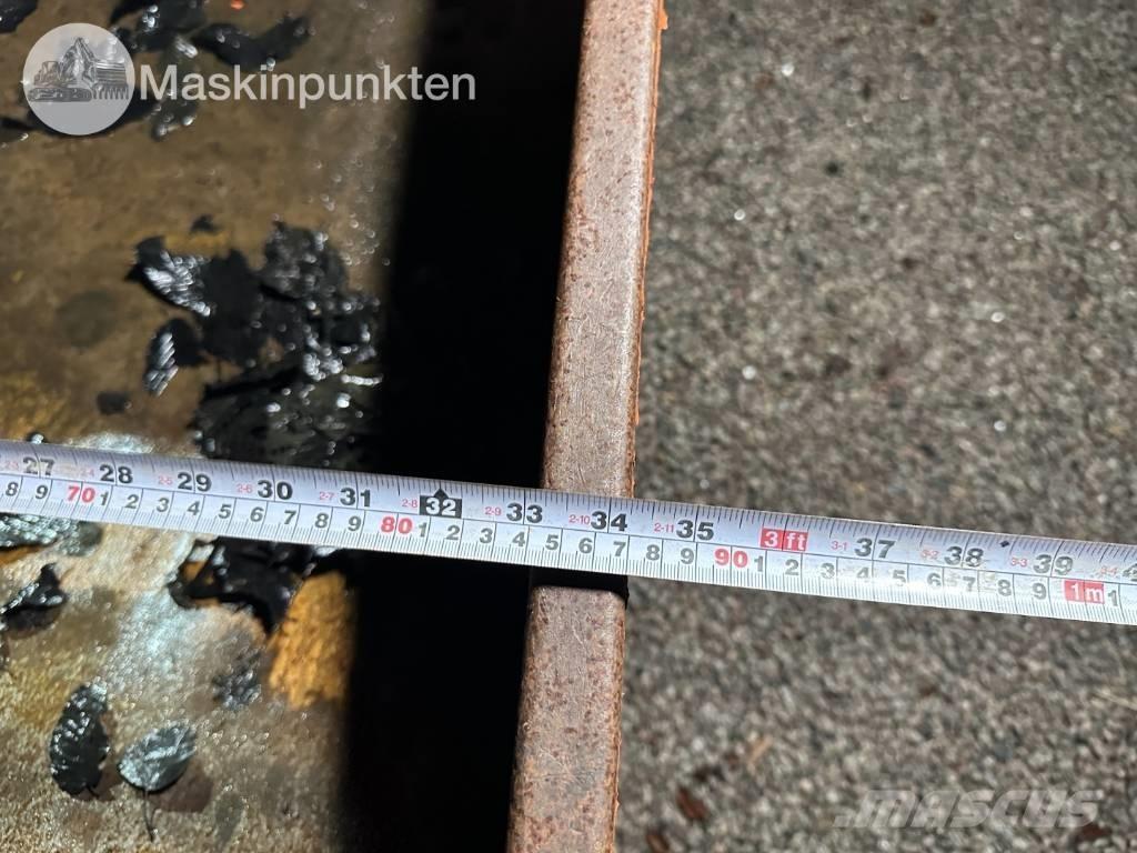 Kubota KC 50L عربات نقل قلابة للمواقع