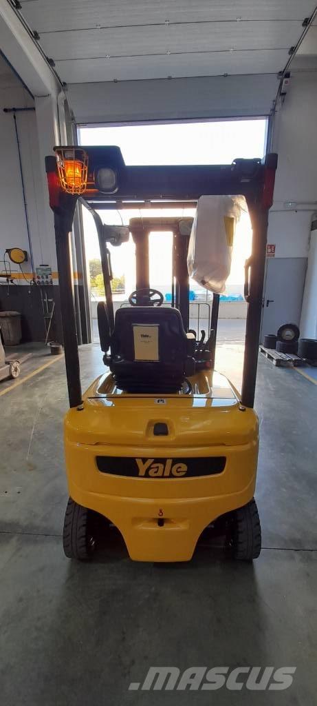 Yale ERP 18 VF MWB شاحنات ذات رافعات شوكية تعمل بالكهرباء