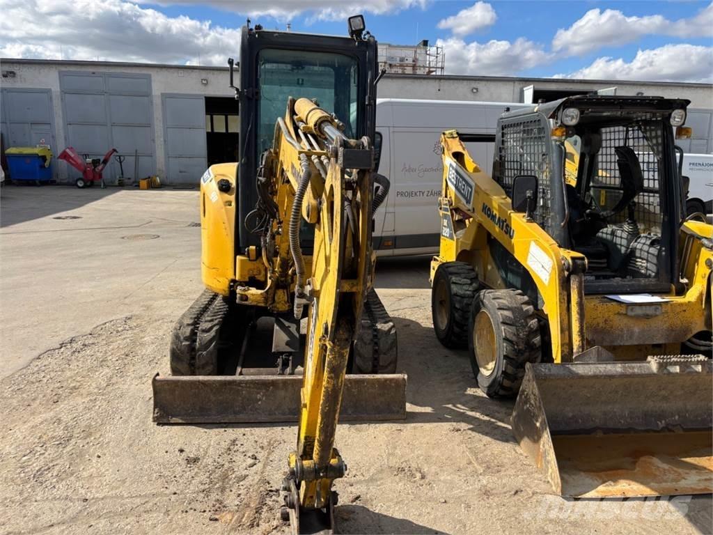 Komatsu PC26 MR-3 أخرى