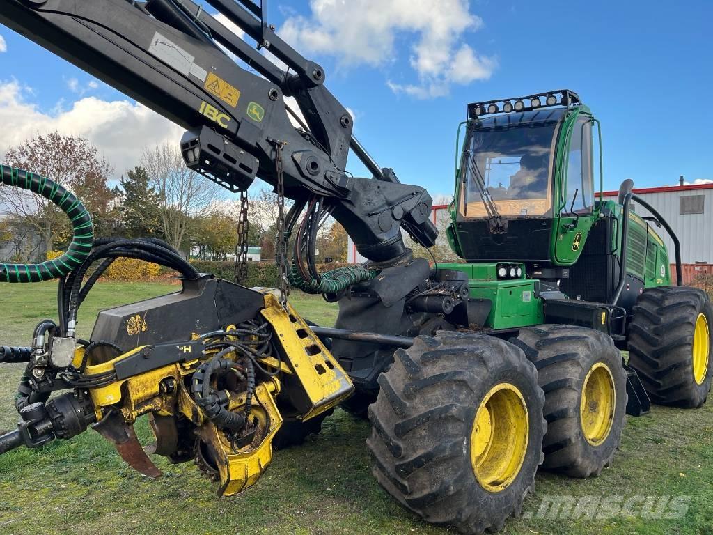 John Deere 1270 G حصادات