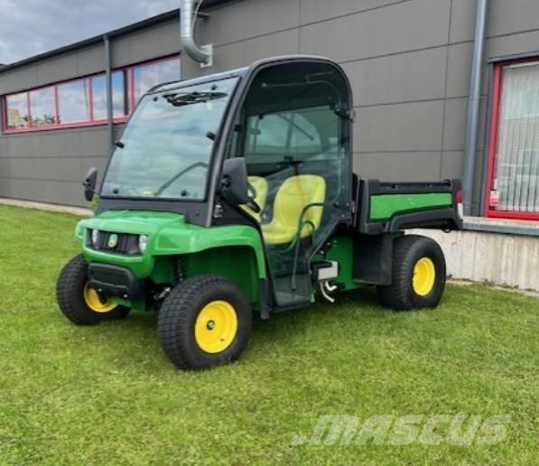 John Deere Gator TE ماكينات منفعة عامة