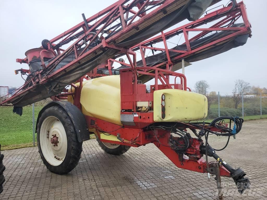 Hardi Twin 2800 الرشاشات