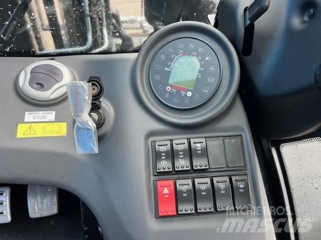 Manitou MSI 30 شاحنات الطرق الوعرة