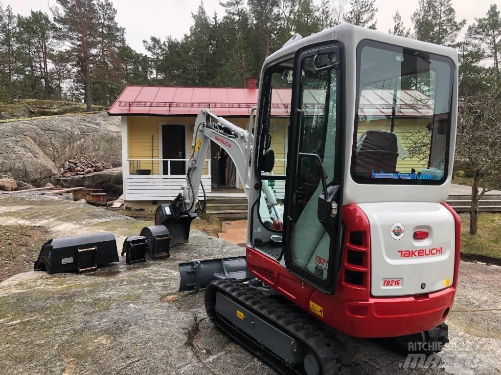 Takeuchi TB216 حفارات صغيرة أقل من 7 طن (حفارات صغيرة)