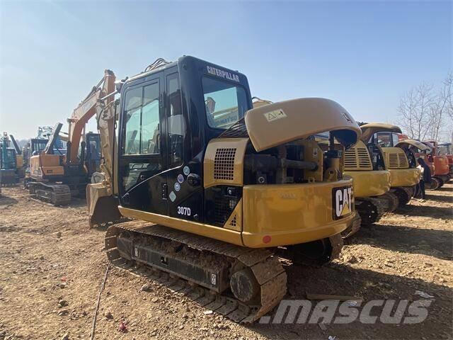 CAT 307D حفارات زحافة