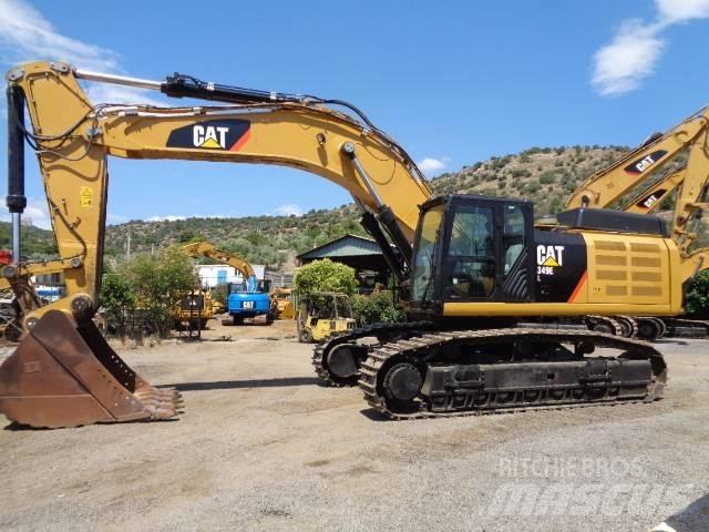 CAT 349 E حفارات زحافة