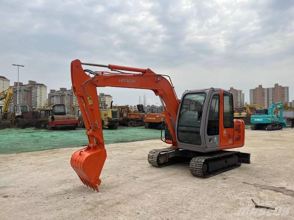 Hitachi ZX 60 حفارات صغيرة أقل من 7 طن (حفارات صغيرة)