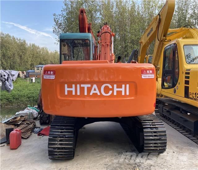 Hitachi EX120 حفارات زحافة