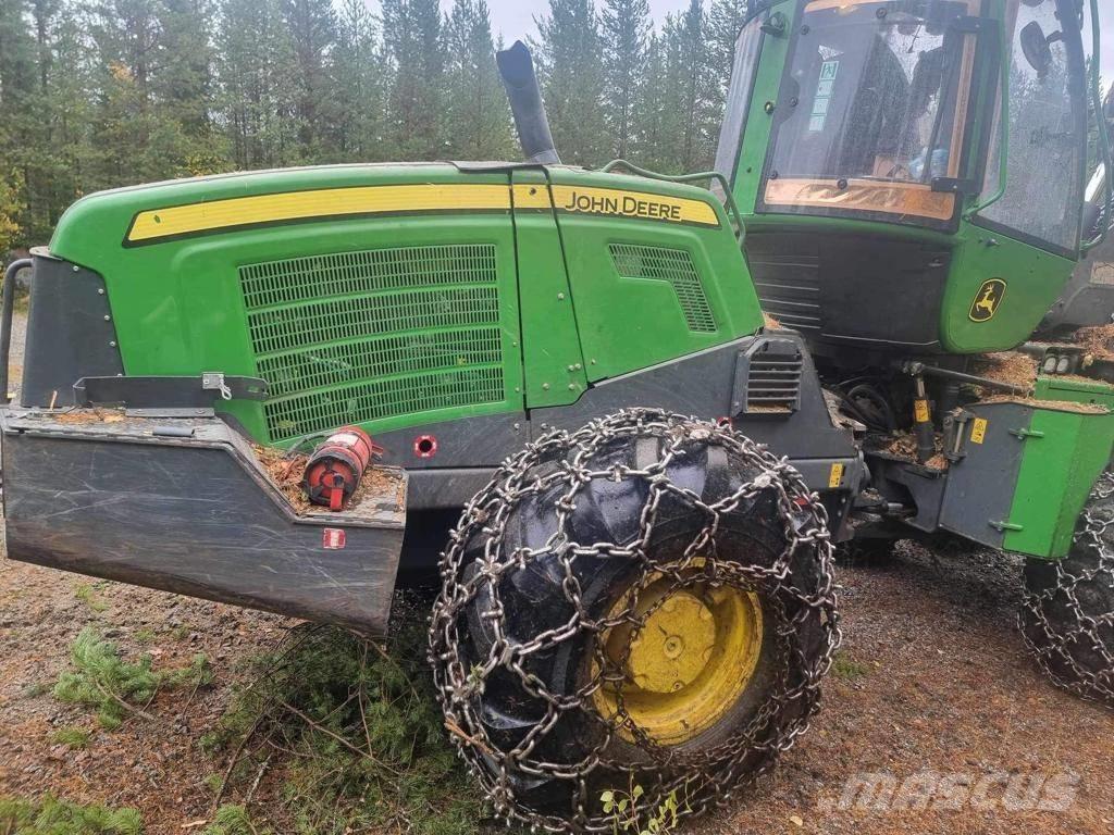 John Deere 1070 G حصادات