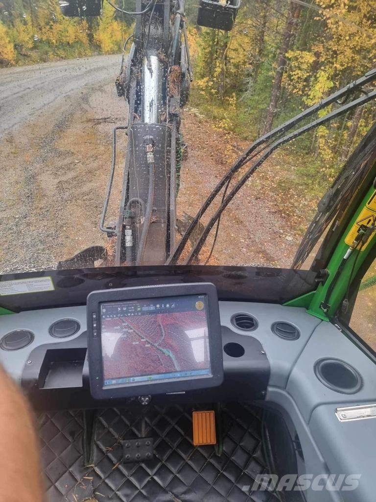 John Deere 1070 G حصادات