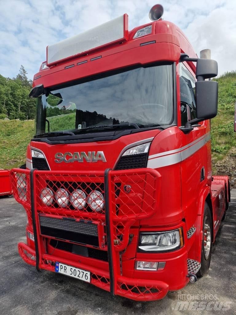 Scania R 730 وحدات الجر
