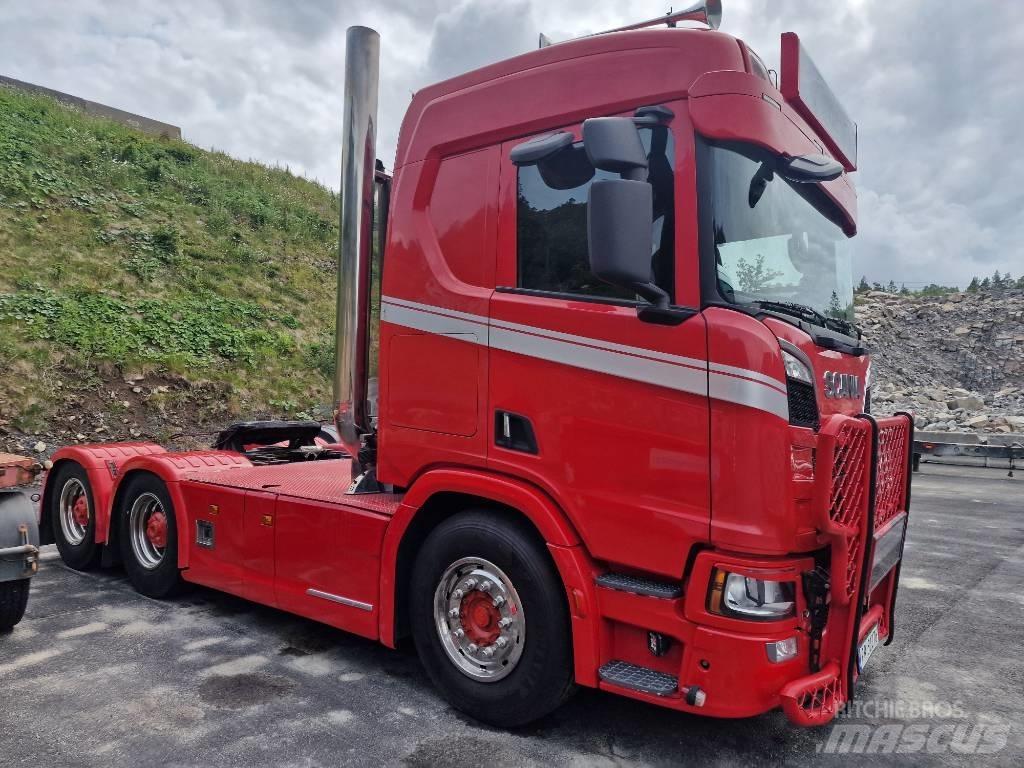 Scania R 730 وحدات الجر