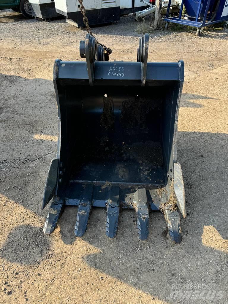 Doosan DX 140 LC دلاء