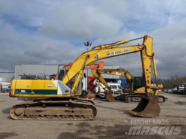New Holland E 215 حفارات زحافة